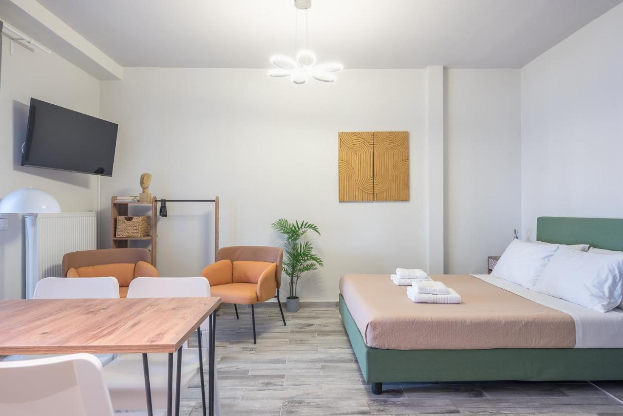 Sunny Studio With Starlight Balcony Athen Exterior foto